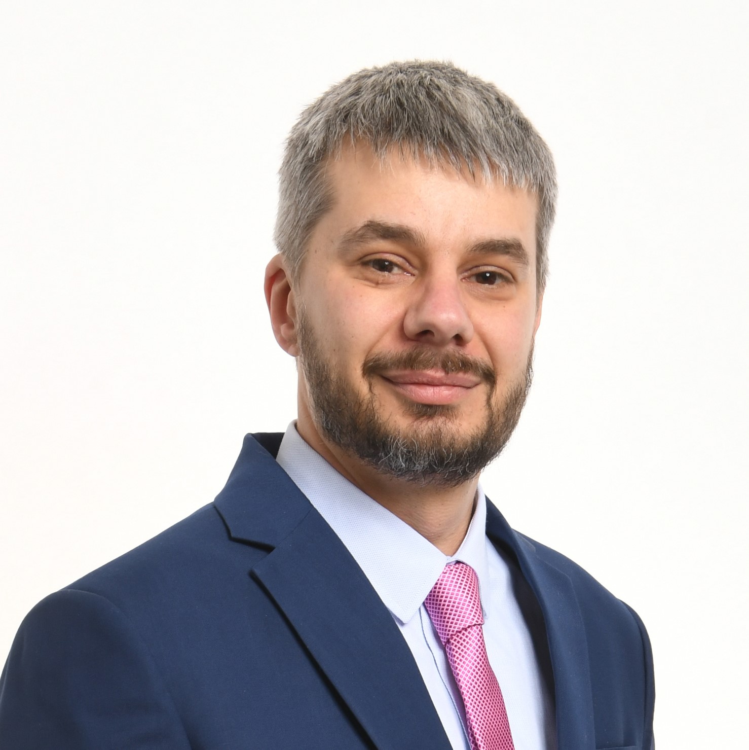 Rasho Donchev Headshot